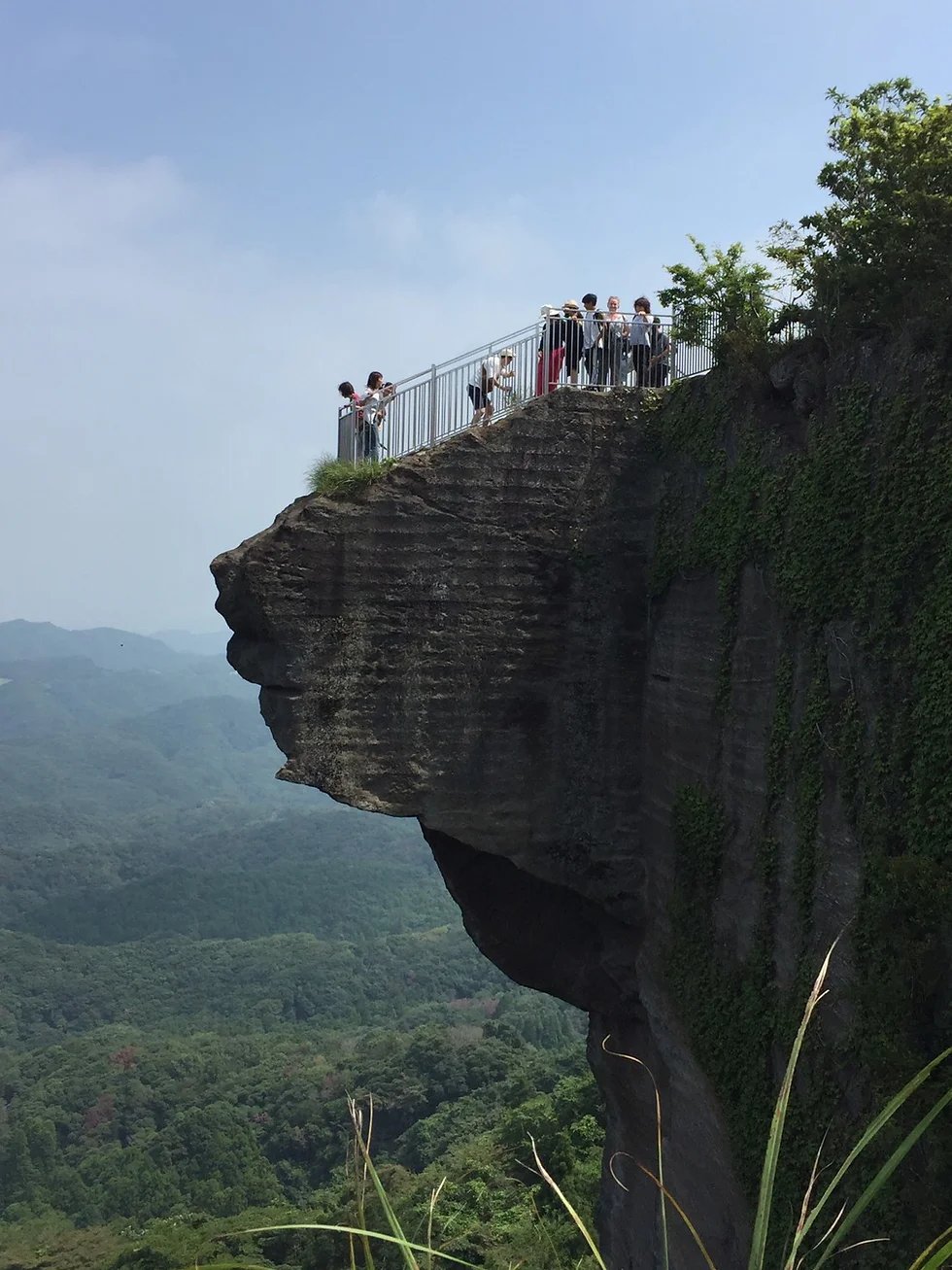 🏞️ 붉은 소나무 유원지 (아카마츠 유원지)